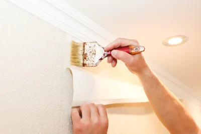 Pose de papier peint à Widensolen — revêtements muraux et toiles de verre